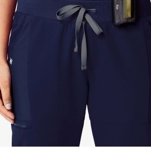 EUC Figs Women's Navy Manari Scrub Pants- XS